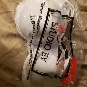 3 pack of white bras size 36b